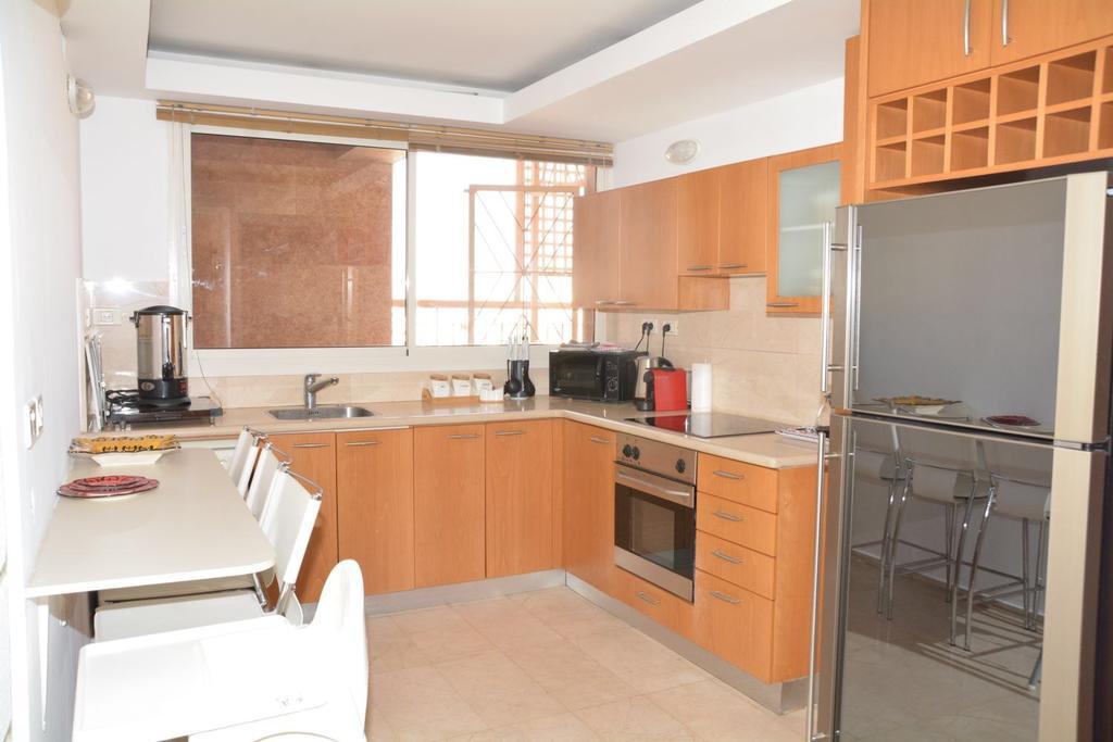 Sweethome26 Luxury Apartment Eilat / Free Parking Exteriör bild